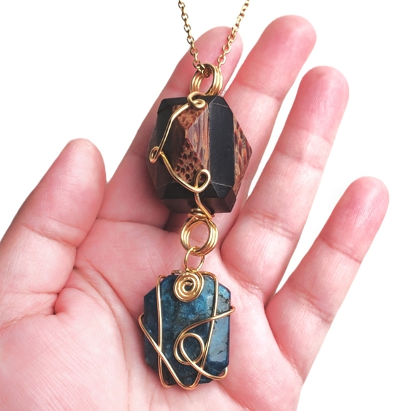 Handmade Wire Wrapped Agate and Dark Wood Stainless Steel Chain Necklace - Picture 2 of 5